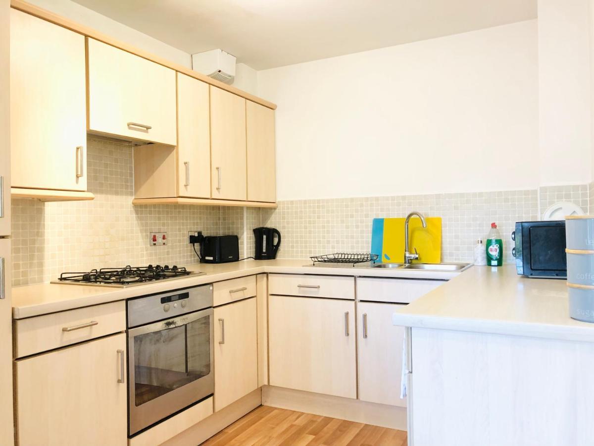 Modern Spacious Retreat Full Fibre Wi-Fi & Free Parking Edimburgo Esterno foto