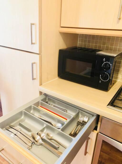 Modern Spacious Retreat Full Fibre Wi-Fi & Free Parking Edimburgo Esterno foto