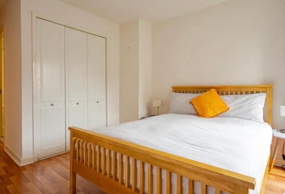 Modern Spacious Retreat Full Fibre Wi-Fi & Free Parking Edimburgo Esterno foto